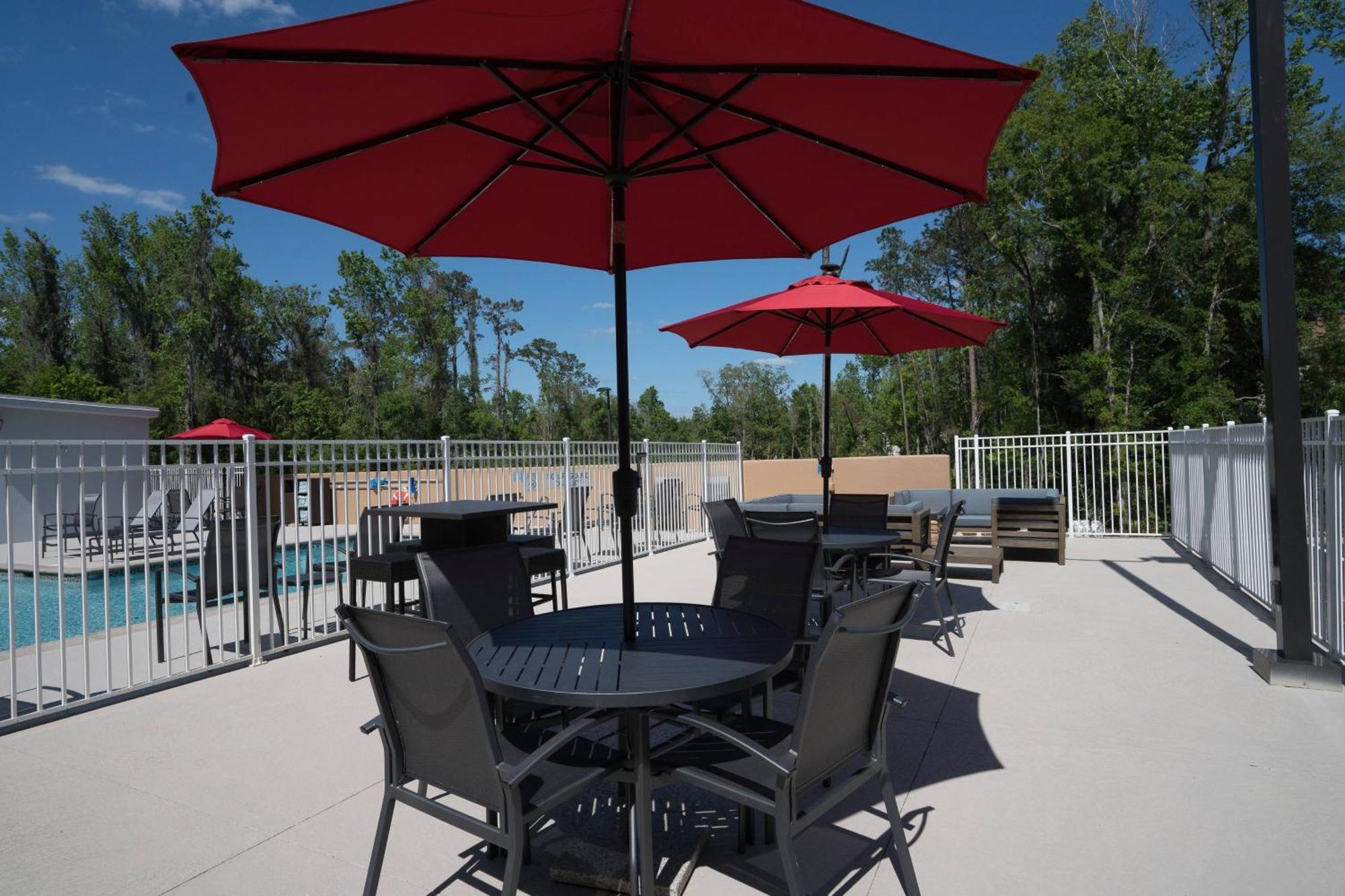 Fairfield Inn & Suites By Marriott Gainesville I-75 Exteriör bild