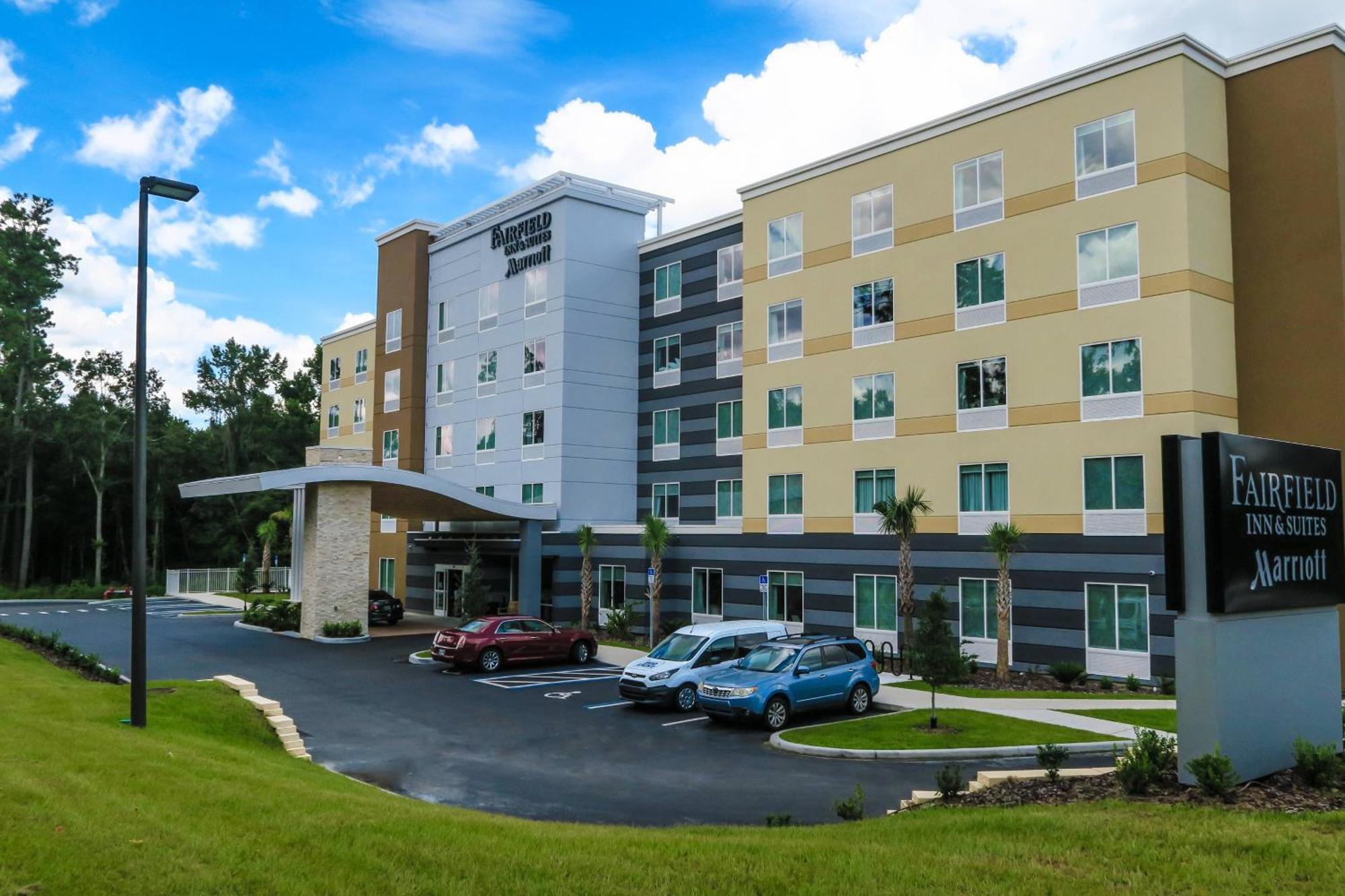 Fairfield Inn & Suites By Marriott Gainesville I-75 Exteriör bild